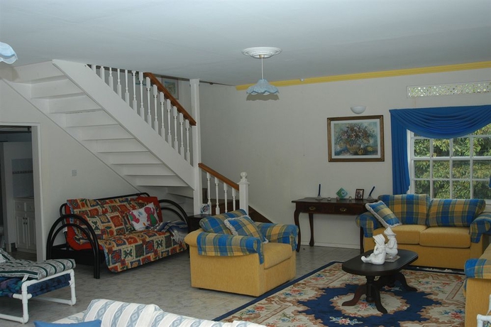 Imagen de los interiores del Hotel Heliconia House. Foto 12