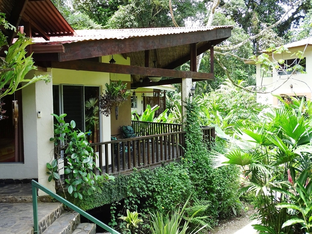 Imagen de la habitación del Hotel Heliconia Island. Foto 11