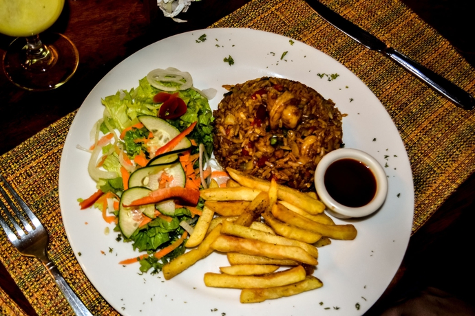 Imagen del bar/restaurante del Hotel Heliconia - Monteverde. Foto 4