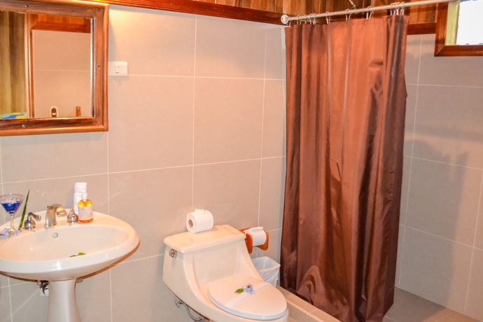 Imagen de la habitación del Hotel Heliconia - Monteverde. Foto 10