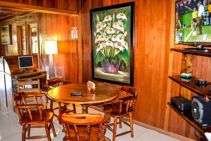 Imagen de los interiores del Hotel Heliconia - Monteverde. Foto 15