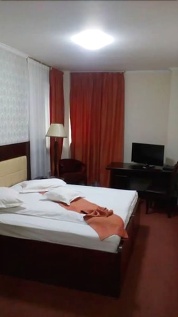 Imagen de la habitación del Hotel Helin Aeroport. Foto 4