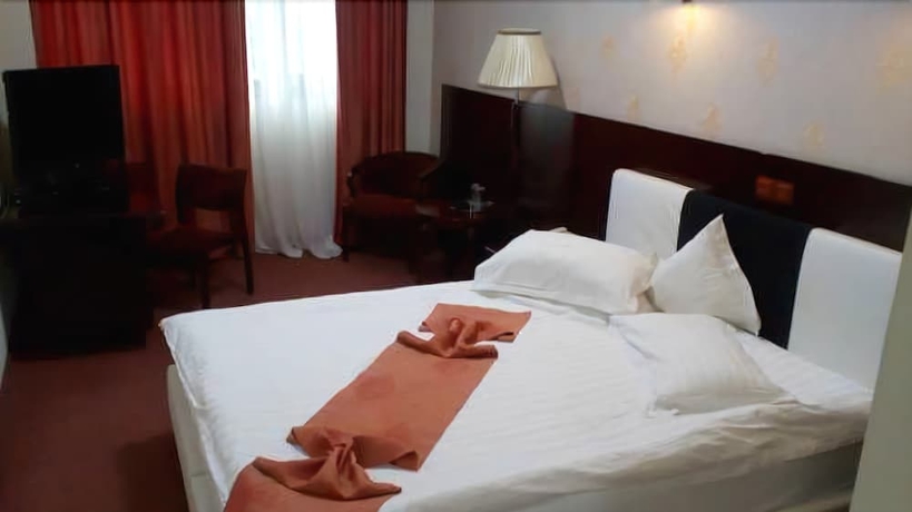 Imagen de la habitación del Hotel Helin Aeroport. Foto 5