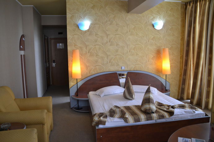 Imagen de la habitación del Hotel Helin. Foto 5