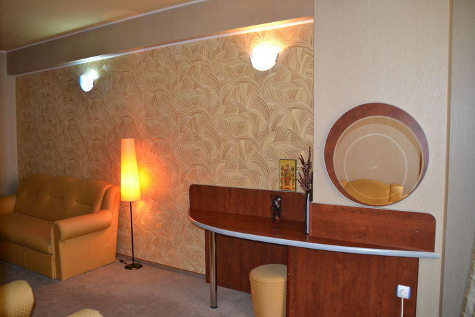 Imagen del bar/restaurante del Hotel Helin. Foto 2