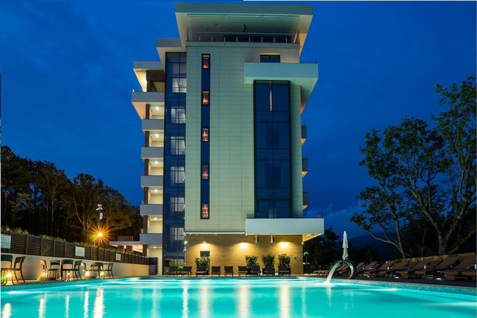 Imagen general del Hotel Heliopark Nebug. Foto 13