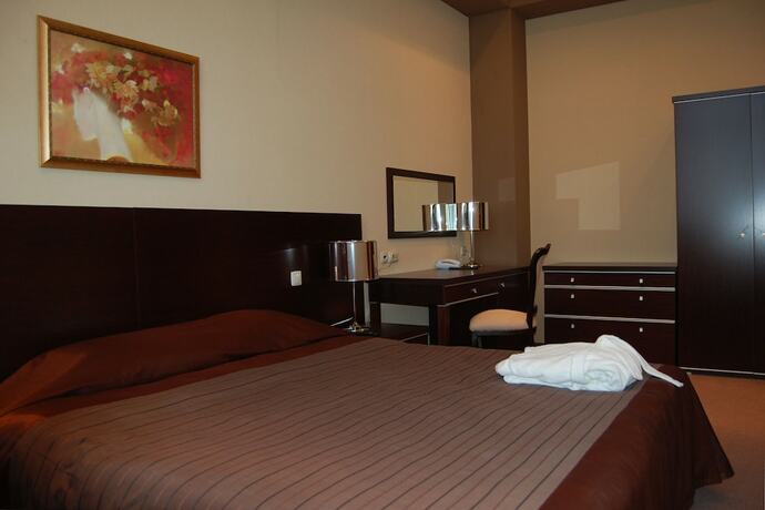 Imagen de la habitación del Hotel Heliopark Residence. Foto 18