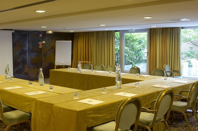 Imagen de los interiores del Hotel Helios, Antibes. Foto 15