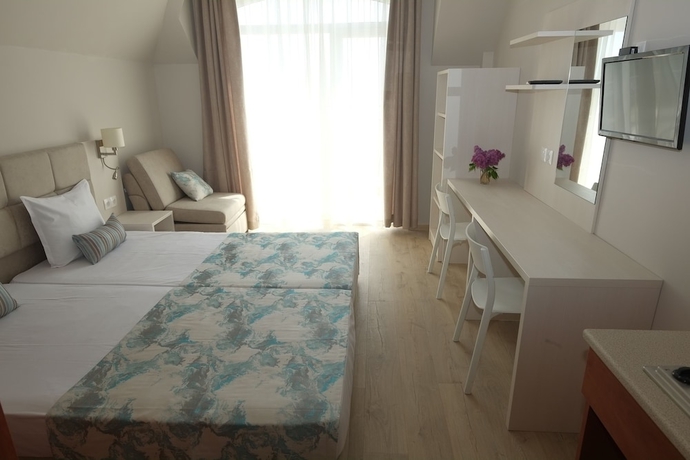 Imagen de la habitación del Hotel Helios, Balchik . Foto 6