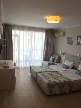 Imagen de los interiores del Hotel Helios, Balchik . Foto 16
