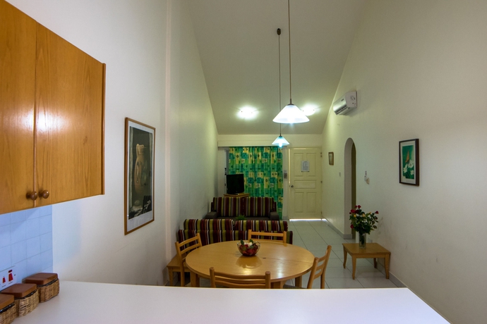 Imagen de los interiores del Hotel Helios Bay Apartments. Foto 15