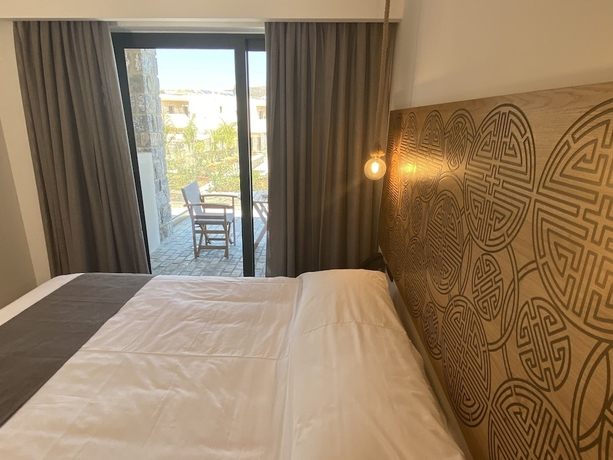 Imagen de la habitación del Hotel Helios Beach And Bungalows. Foto 7