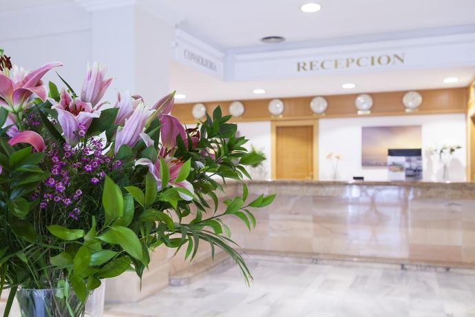 Imagen de los interiores del Hotel Helios Costa Tropical. Foto 22