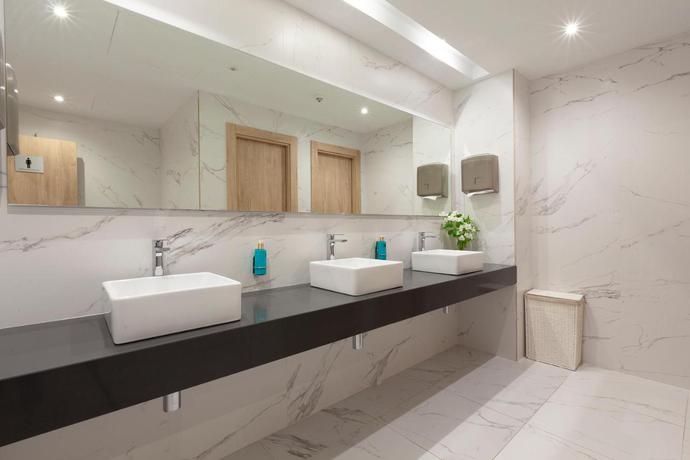 Imagen de los interiores del Hotel Helios Costa Tropical. Foto 25