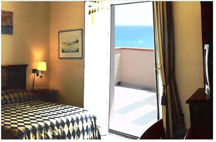 Imagen de la habitación del Hotel Helios, Crotona. Foto 10