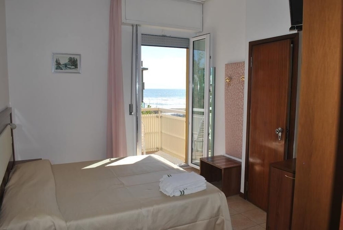 Imagen de la habitación del Hotel Helios, Milano Marittima. Foto 15