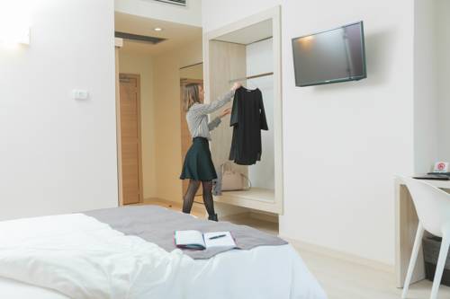 Imagen de la habitación del Hotel Helios Monza. Foto 14