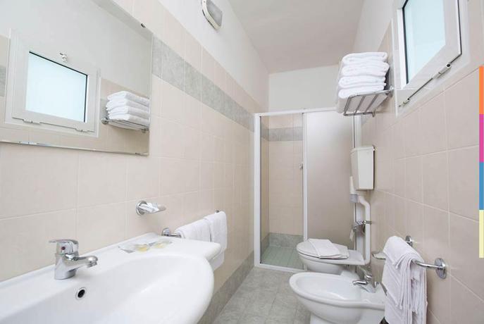 Imagen de la habitación del Hotel Helios, Riccione. Foto 13
