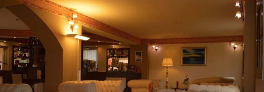 Imagen del bar/restaurante del Hotel Helios, San Cataldo. Foto 7