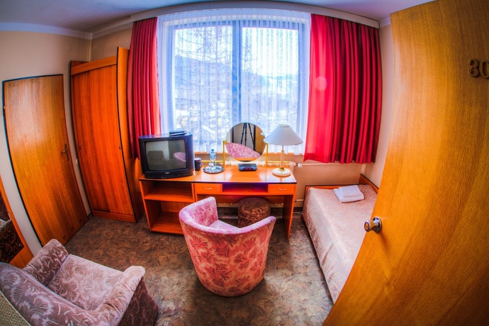 Imagen de la habitación del Hotel Helios, ZAKOPANE. Foto 7