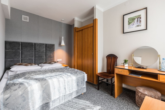 Imagen de la habitación del Hotel Helios, ZAKOPANE. Foto 13
