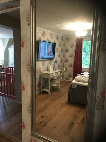 Imagen de la habitación del Hotel Hellefors Herrg&aring;rd. Foto 18