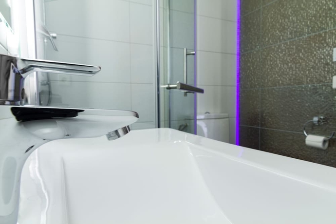 Imagen de la habitación del Hotel Hellers Twenty Four 1. Foto 7