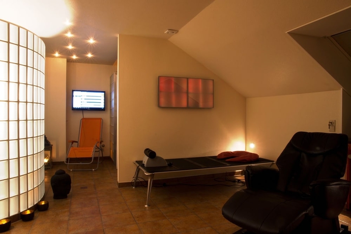 Imagen de la piscina del Hotel Hellers Twenty Four 1. Foto 17