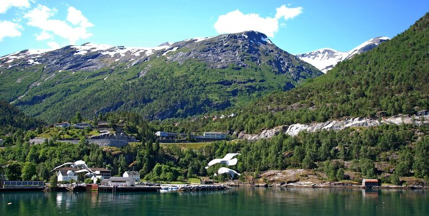 Imagen de los exteriores del Hotel Hellesylt Motel og hostel. Foto 14