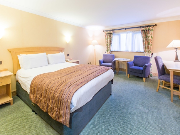 Imagen de la habitación del Hotel Hellidon Lakes Golf and Spa. Foto 6