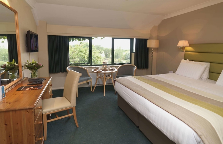 Imagen de la habitación del Hotel Hellidon Lakes Golf and Spa. Foto 7