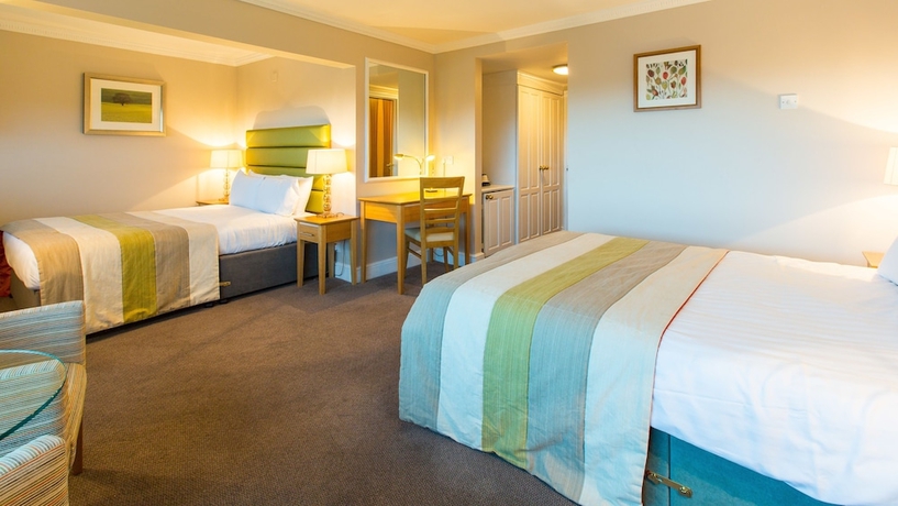 Imagen de la habitación del Hotel Hellidon Lakes Golf and Spa. Foto 13