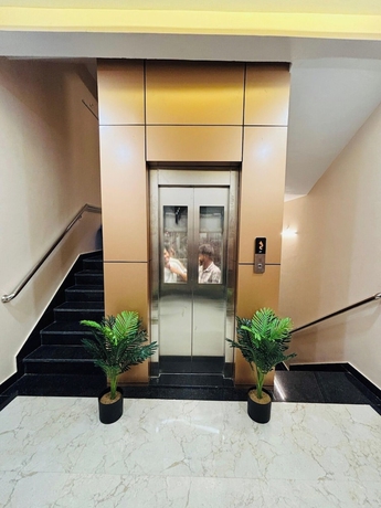 Imagen de los interiores del Hotel Hello Banaras. Foto 10