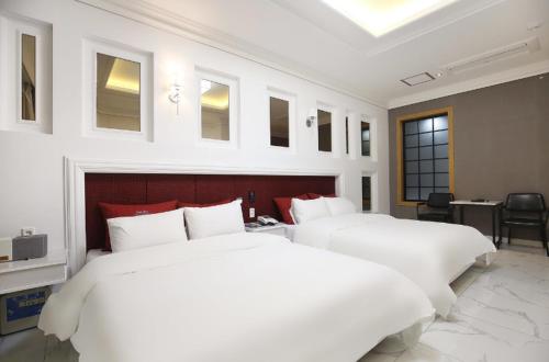 Imagen de la habitación del Hotel Hello, Seosan. Foto 18