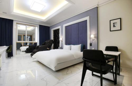 Imagen de la habitación del Hotel Hello, Seosan. Foto 19