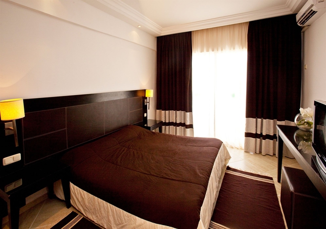 Imagen de la habitación del Hotel Hello Yasmine. Foto 5