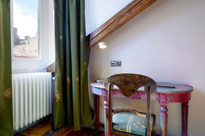 Imagen de los interiores del Hotel Hellsten. Foto 16