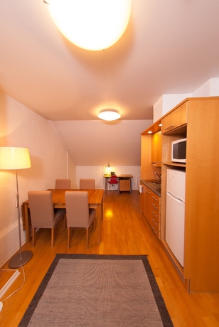 Imagen de la habitación del Hotel Hellsten Helsinki Parliament. Foto 5