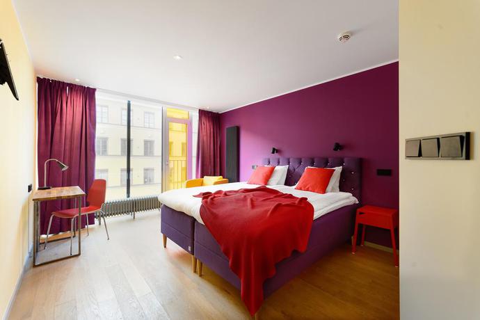 Imagen de la habitación del Hotel Hellstens Glashus. Foto 5