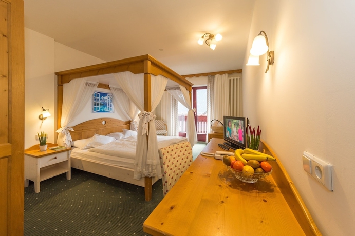 Imagen de la habitación del Hotel Hellweger. Foto 16