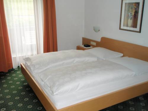 Imagen de la habitación del Hotel Helmhotel. Foto 9