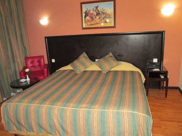 Imagen de la habitación del Hotel Helnan Chellah. Foto 7