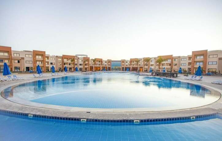 Imagen general del Hotel Helnan Port Fouad. Foto 1