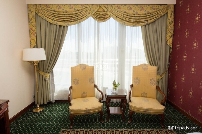 Imagen de la habitación del Hotel Helnan Royal. Foto 3