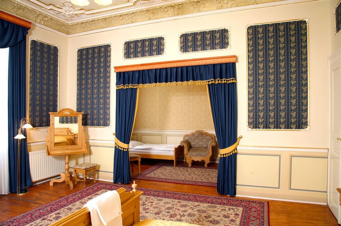 Imagen de la habitación del Hotel Heluan. Foto 5