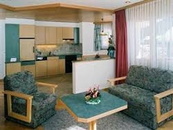 Imagen de los interiores del Hotel Helvetia Apartments. Foto 4