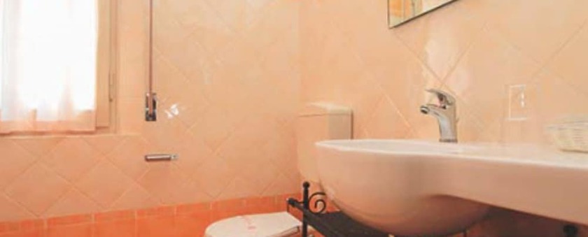 Imagen de la habitación del Hotel Helvetia, Cervia. Foto 9