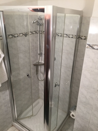 Imagen de la habitación del Hotel Helvetia, Génova. Foto 8