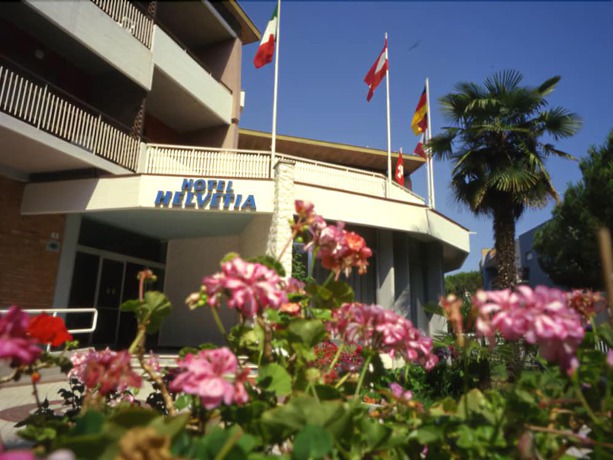 Imagen general del Hotel Helvetia, Grado. Foto 1