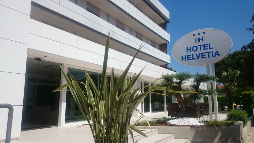 Imagen general del Hotel Helvetia, Lignano Pineta. Foto 2
